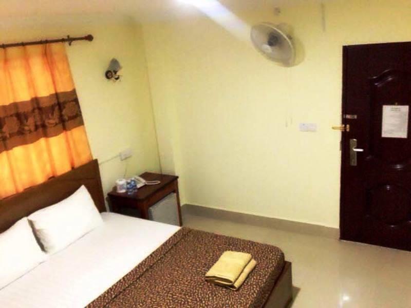 First Hotel Battambang Exterior foto